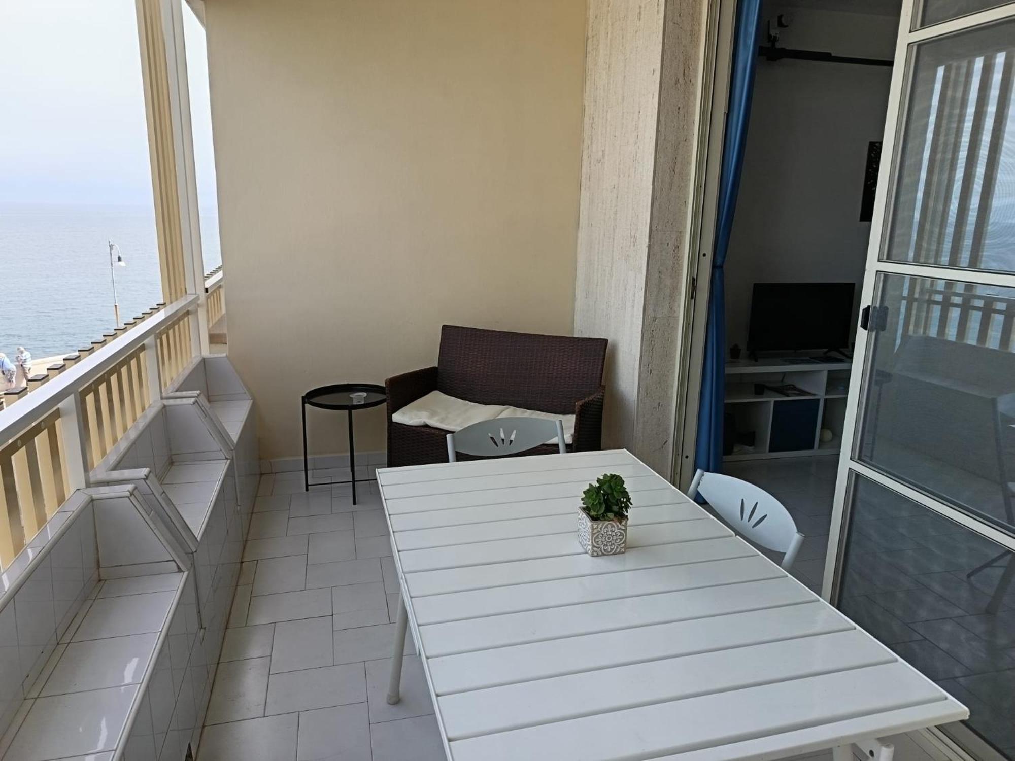 Apartamento A Un Passo Dal Mare Polignano a Mare Exterior foto
